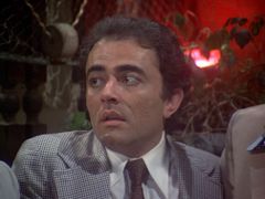 Herbie Braha interpreta Liquor Store Clerk
