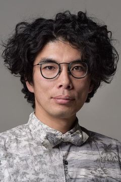 Jin Katagiri interpreta Yasuo