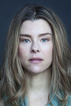 Sascha Zacharias interpreta Britt