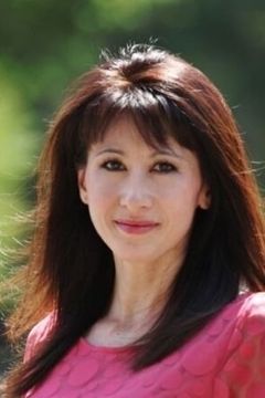 Gina Grinkemeyer interpreta Panicked Shopper