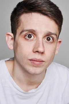 Tom Cawte interpreta Prison Guard