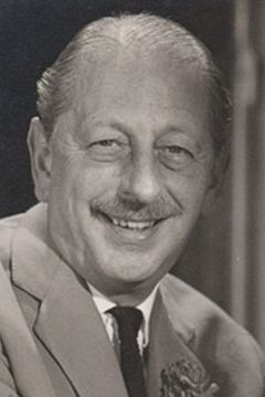 Geoffrey Sumner interpreta Chapter