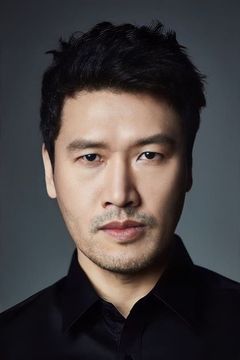 Sung Ki-yoon interpreta Crisis management situation team leader