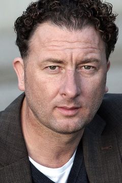 Stefan Wilkening interpreta Herr Kleiner