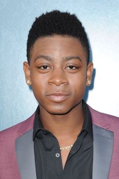 RJ Cyler interpreta Rudell Boo Curry