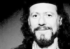 Ron Zimmerman interpreta Rotten Ronnie