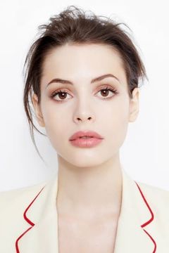 Charlotte Kemp Muhl interpreta Fashion Zombie
