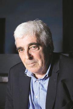 Luís Miguel Cintra interpreta Vitalino