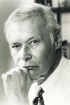 Morgan Paull interpreta Captain Richard N. Jenson