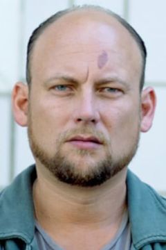 Erol Nowak interpreta Gestapo Agent