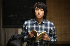 Si-wan Yim interpreta Lee Myung-gi (No. 333)