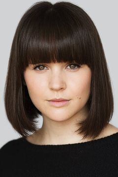 Hannah Millward interpreta Leah Winterman