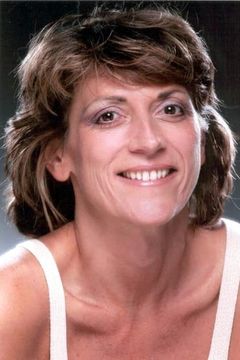 Véronique Augereau interpreta Mom (voice)