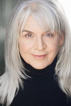 Jennifer Griffin interpreta Gladys Perry