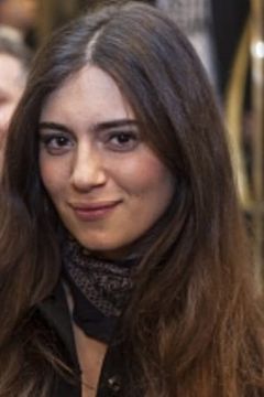 Tatiana Khayat interpreta Lola