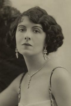 Mary Nash interpreta Margaret Lord