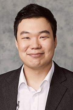 Jo Hyun-sik interpreta Casino manager