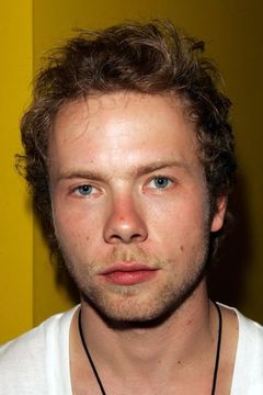 Brendan Fletcher interpreta Bill Leyden