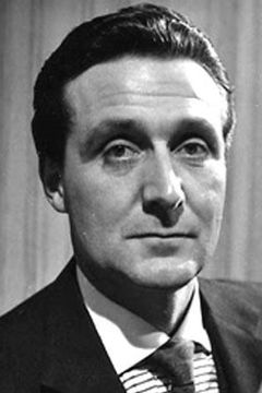 Patrick Macnee interpreta Tibbett