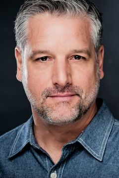 David Starzyk interpreta Daniel
