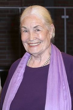 Ellen Schwiers interpreta Françoise