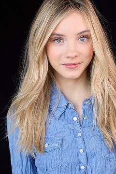 Jessica Treska interpreta Claire Bishop