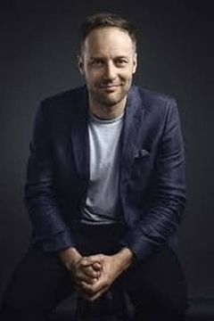 Marko Talli interpreta Tennis player