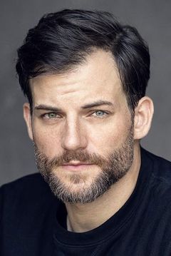 Torben Liebrecht interpreta Yaakov Gat