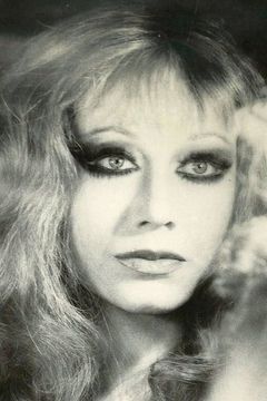 Lydia Mancinelli interpreta Kate