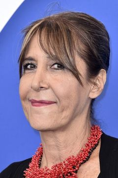 Marina Confalone interpreta Concetta Cupiello
