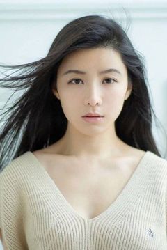 Shirley Chan Yan-Yin interpreta Lee Sze-man