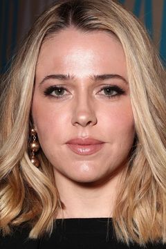 Majandra Delfino interpreta Vanessa