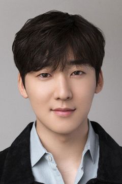 Kevin Woo interpreta Mystery Saja (Original Songs Performance) (voice)