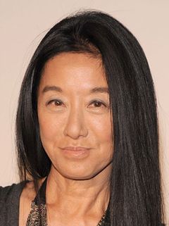 Vera Wang interpreta Vera Wang