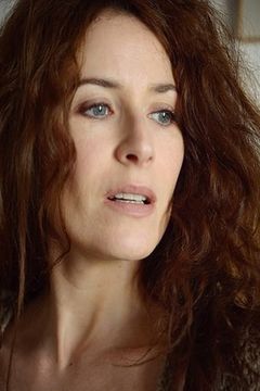 Elsa Lunghini interpreta Marcolina