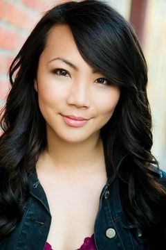 Jona Xiao interpreta Young Namaari (voice)