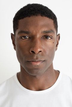 Jamal Henderson interpreta Jermaine Jackson