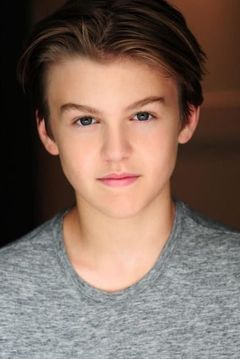 Kiefer O'Reilly interpreta Zach