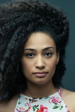 Rosanny Zayas interpreta Sophie Suarez