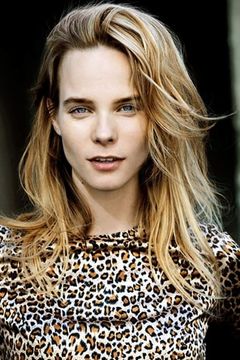 Nike Martens interpreta Léa