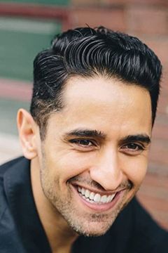 Ali Momen interpreta Additional Voices (Voice)