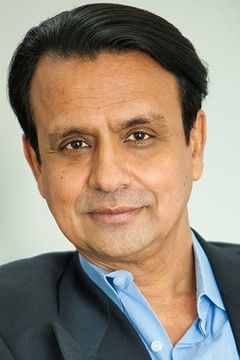 Ajay Mehta interpreta Pakistani Cab Driver