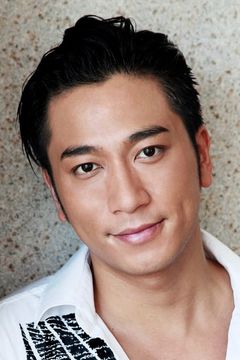 Ron Ng interpreta Lun Ting Pong