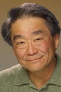 Dennis Sakamoto interpreta Vietnamese Man #1