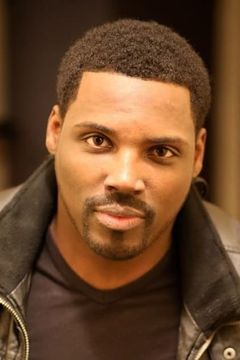 Damaine Radcliff interpreta Mac Carter