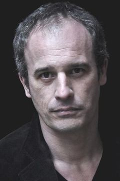 Arnaud Arbessier interpreta Louison Bobet