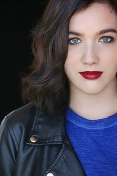 Jordan Van Vranken interpreta Crying Girl