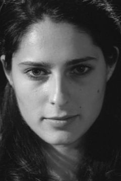 Samia Kassir interpreta Sara