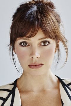Emily O'Brien interpreta Veruca Salt (voice)