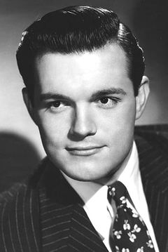 James Cardwell interpreta Gray Bartlett